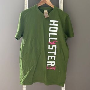 Hollister tee